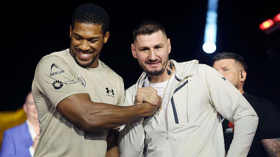 Anthony Joshua Timbang 251 Pon, Lebih Berat 7,6 Pon dari Lawan Jake Paul