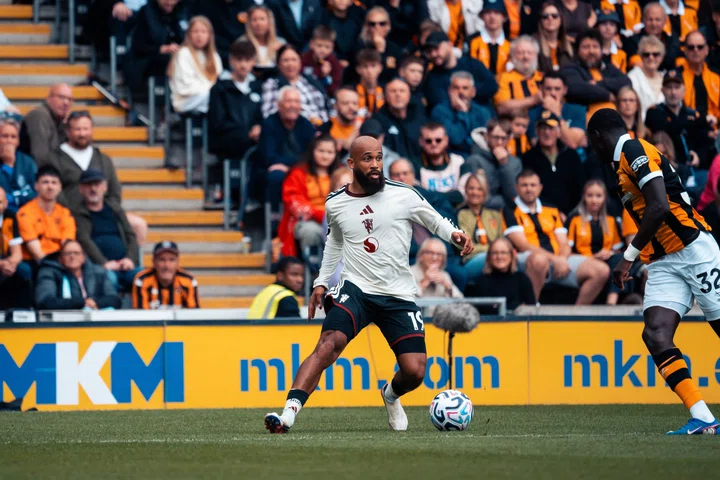 Manchester United Rekrut Monica Jusu Bah, Winger Swedia